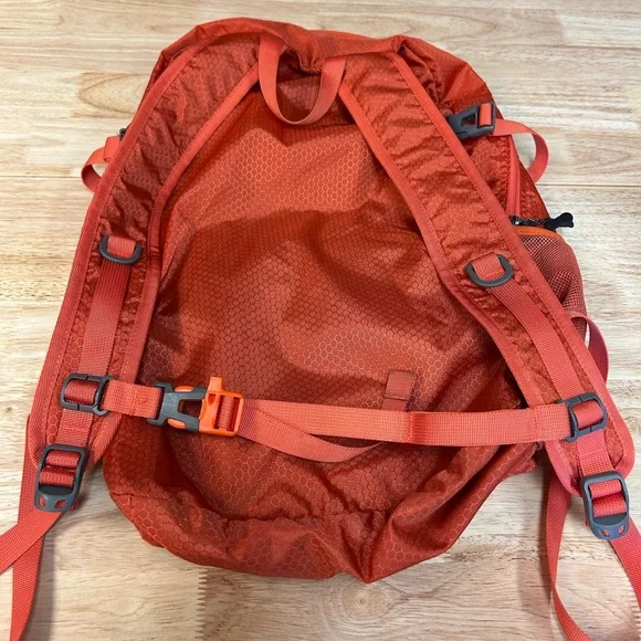 Neekfox 35L hiking travel backpack - Picture 5 of 11